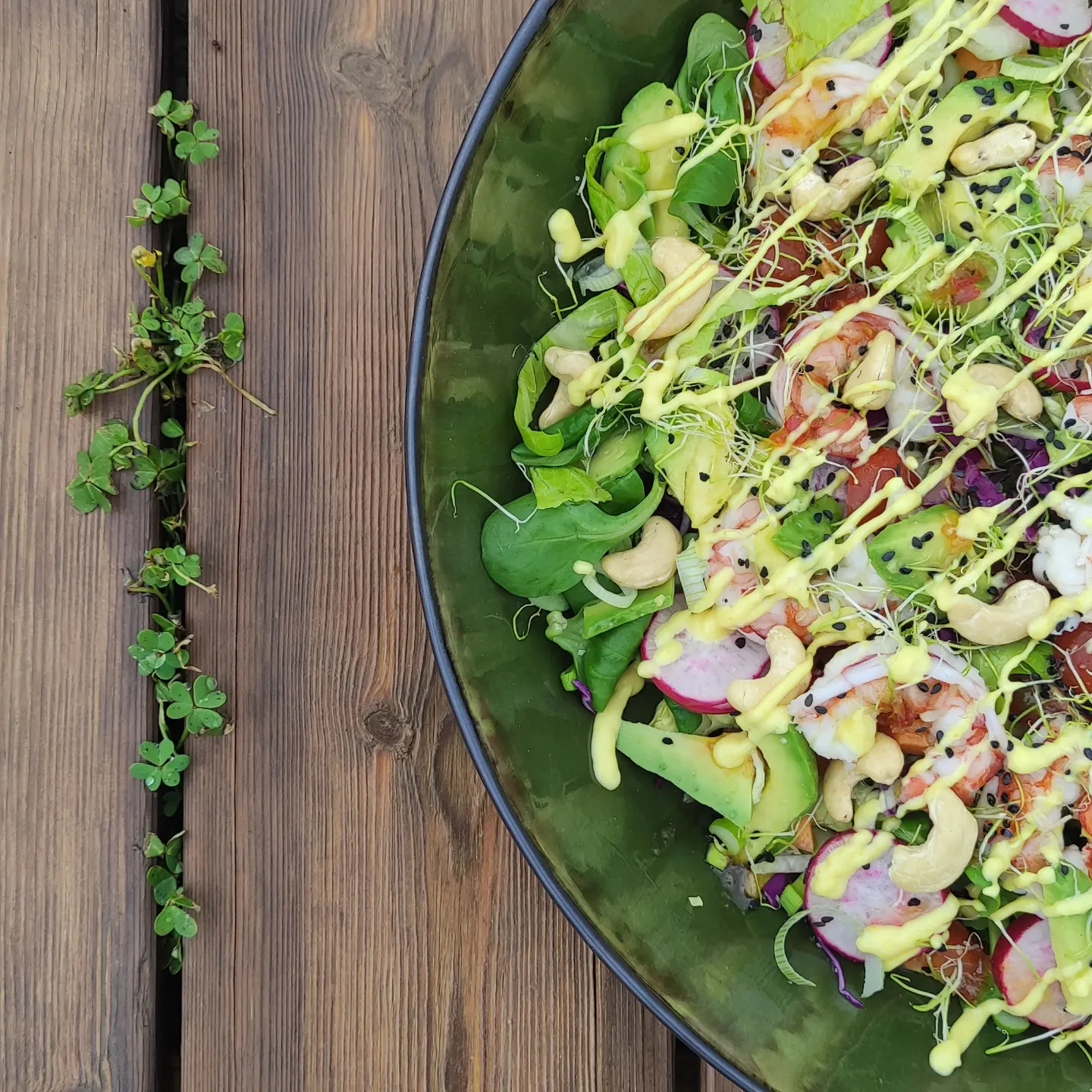 Ensalada de gambones